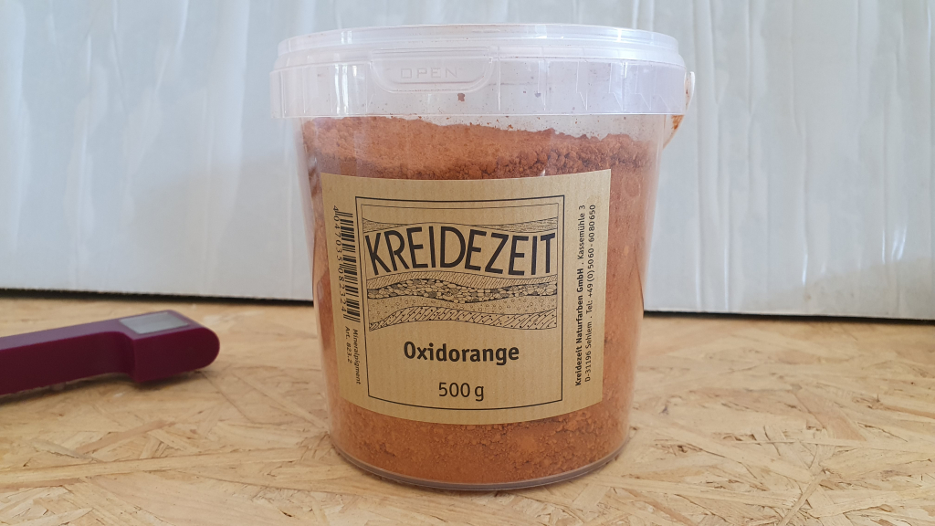 Pigment “Oxidorange”. 